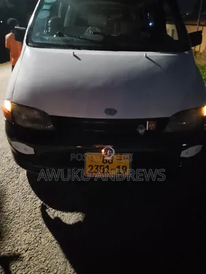 Toyota HiAce 1997 White