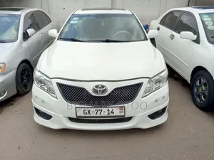 Toyota Camry SE 4dr Sedan (2.5L 4cyl 6AM) 2010 White