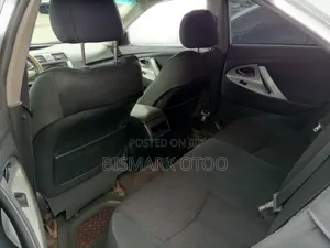 Toyota Camry SE 4dr Sedan (2.5L 4cyl 6AM) 2010 White