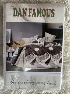 Double Size Bedsheet With 2 Pillow Case