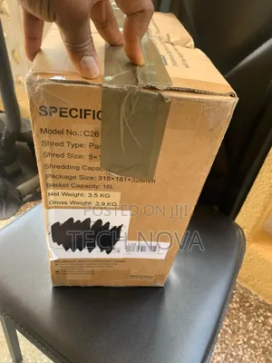Bonsaii Quiet Strip-Cut Shredder 8 Sheets