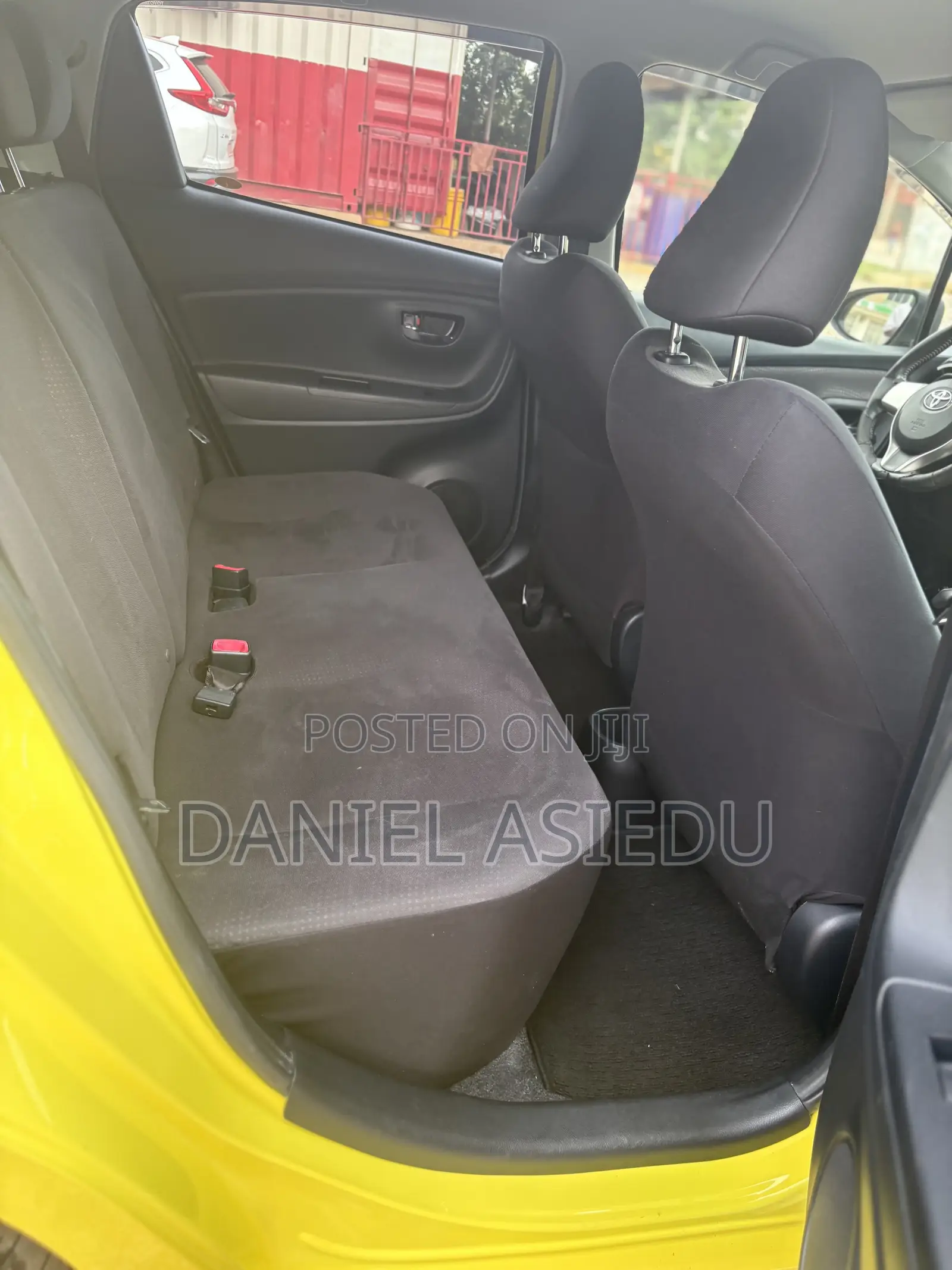 Toyota Vitz 1.3 AWD 3dr 2015 Yellow