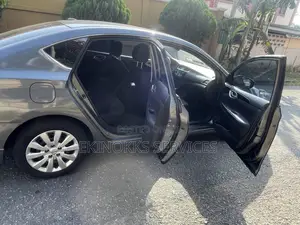 Nissan Sentra SV 2017 Gray