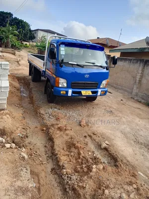 Hyundai Truck 2017