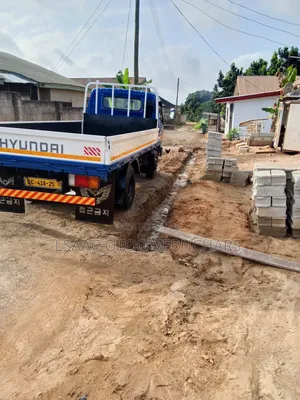Hyundai Truck 2017