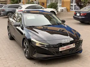 Hyundai Elantra SEL 2022 Black