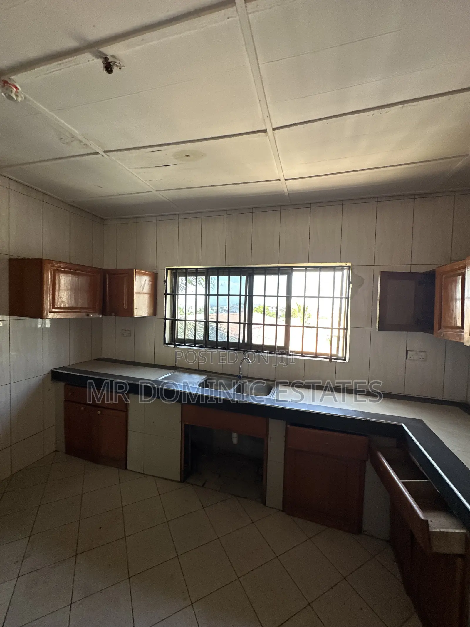 2bdrm Apartment in Mr Dominic Estates, West Hills Mall Area for rent