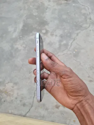 Apple iPhone 11 64 GB Graphite