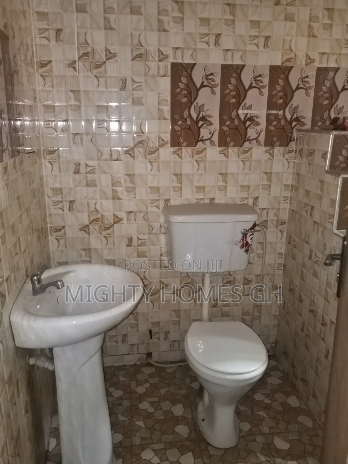 2bdrm House in Mighty Homes, Kasoa for rent