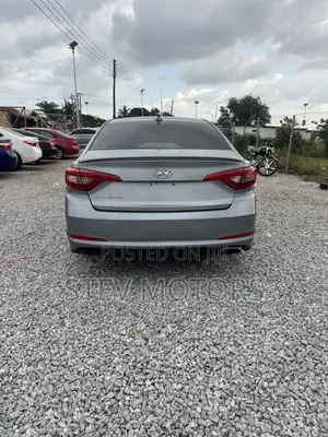 Hyundai Sonata SE 2017 Silver