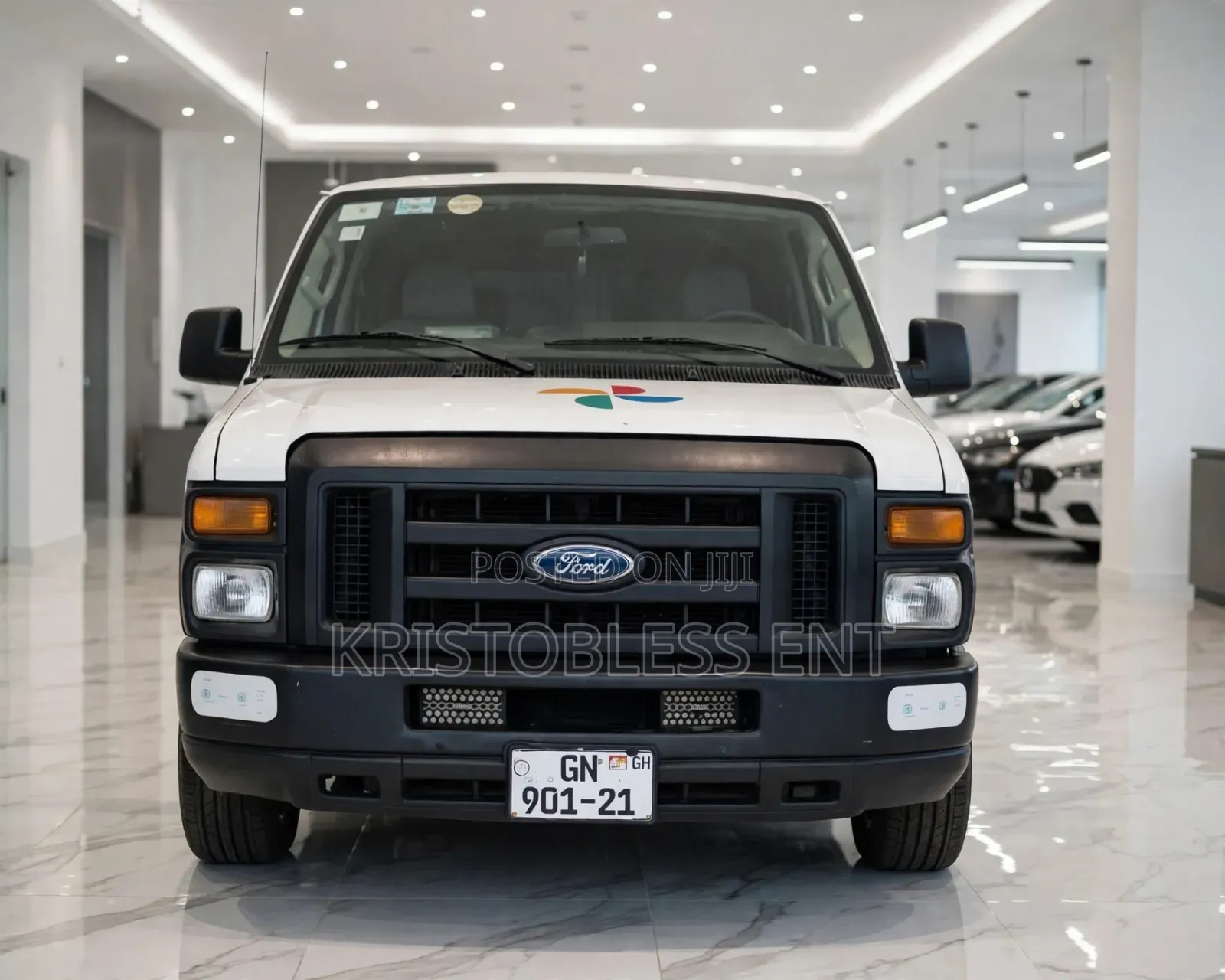 Ford E350 2014 Red