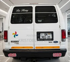 Ford E350 2014 Red