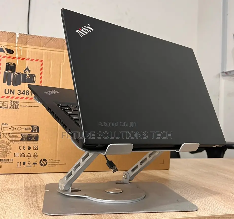 Laptop Lenovo ThinkPad T14s Gen 2 8GB Intel Core i5 SSD 256GB