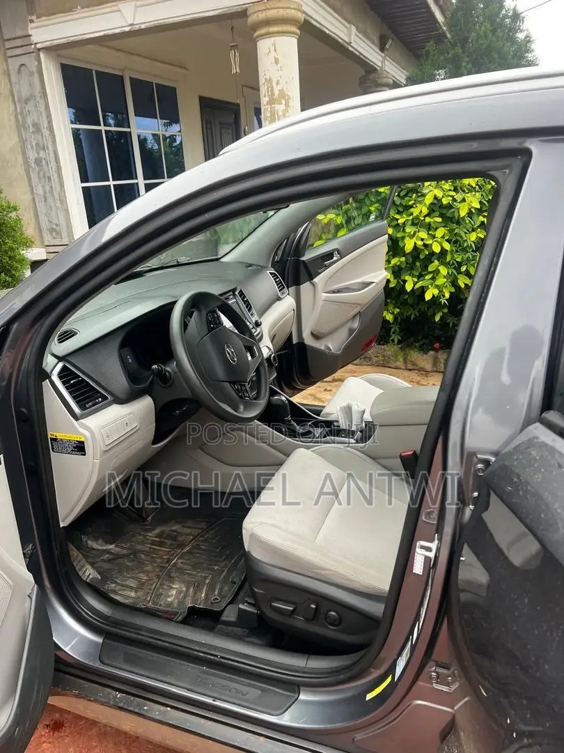 Hyundai Tucson Sport FWD 2017 Silver