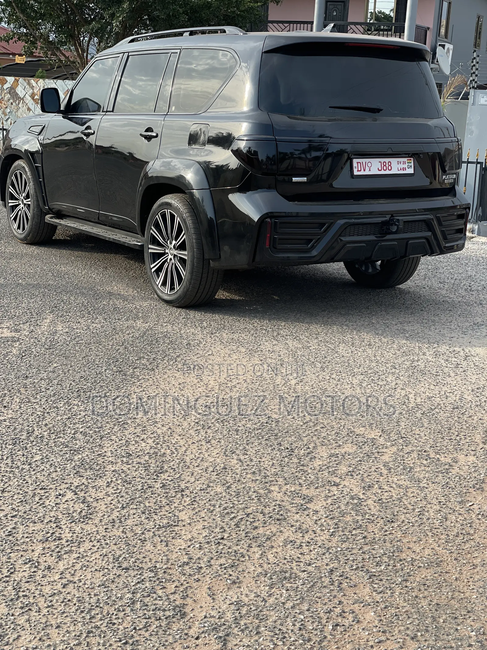 Nissan Patrol 2010 Black