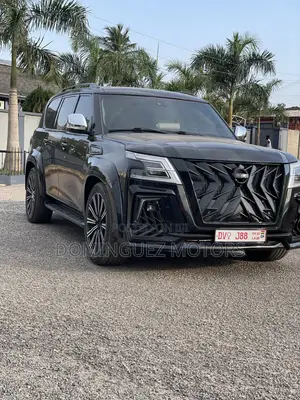 Nissan Patrol 2010 Black
