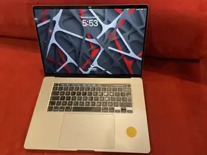 Laptop Apple MacBook Pro 2019 32GB Intel Core i9 SSD 1T