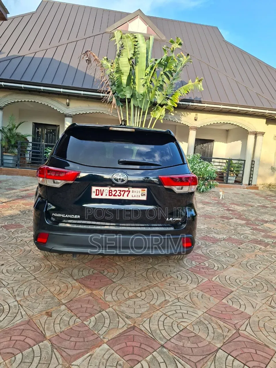 Toyota Highlander LE Plus 2019 Black