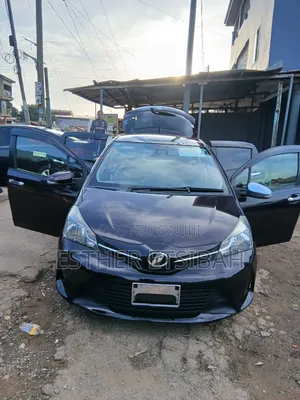 Toyota Vitz 2015 Blue