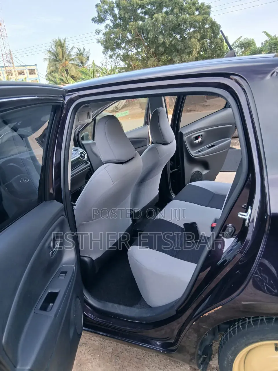 Toyota Vitz 2015 Blue