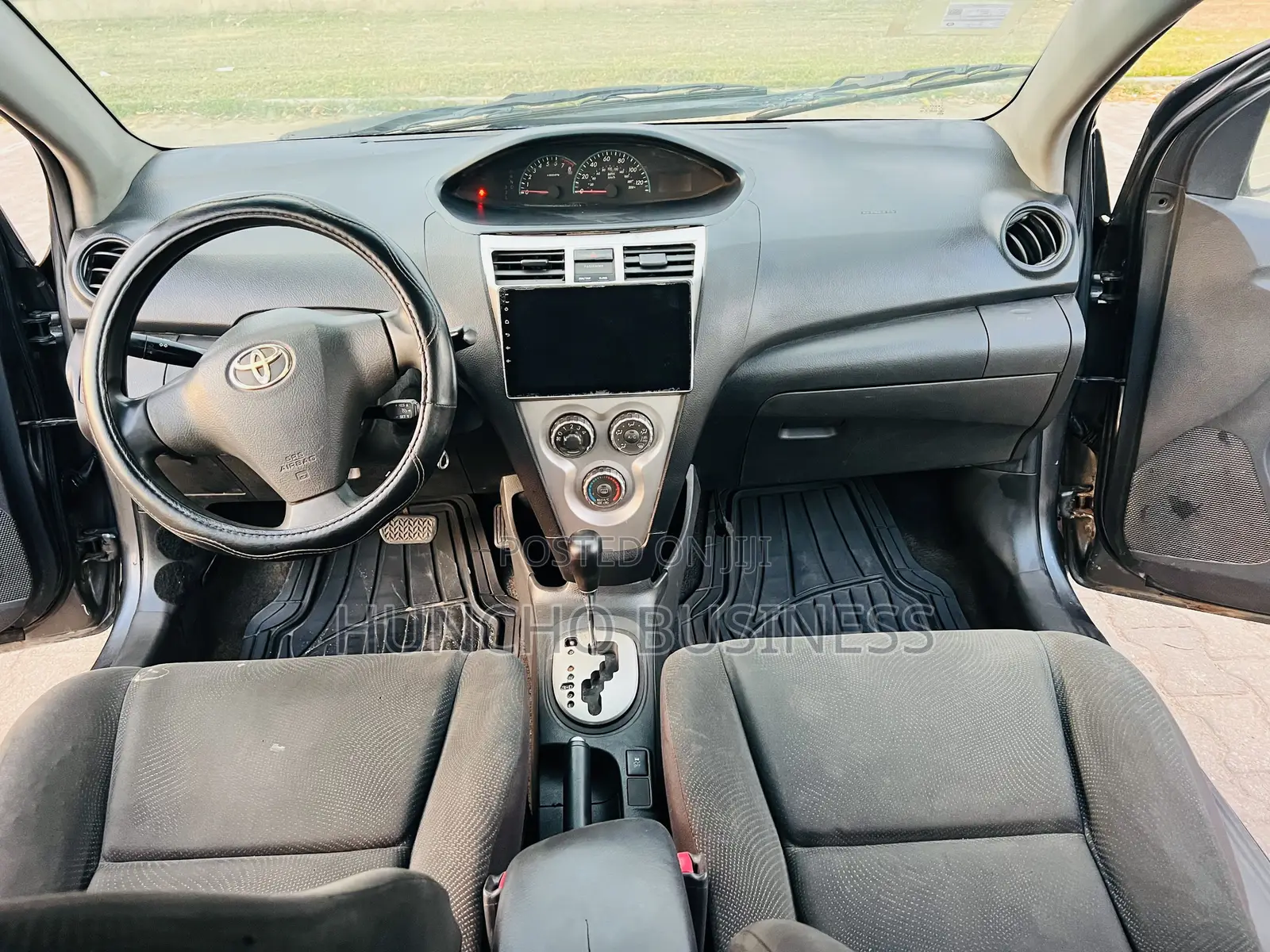 Toyota Yaris 2008 Gray