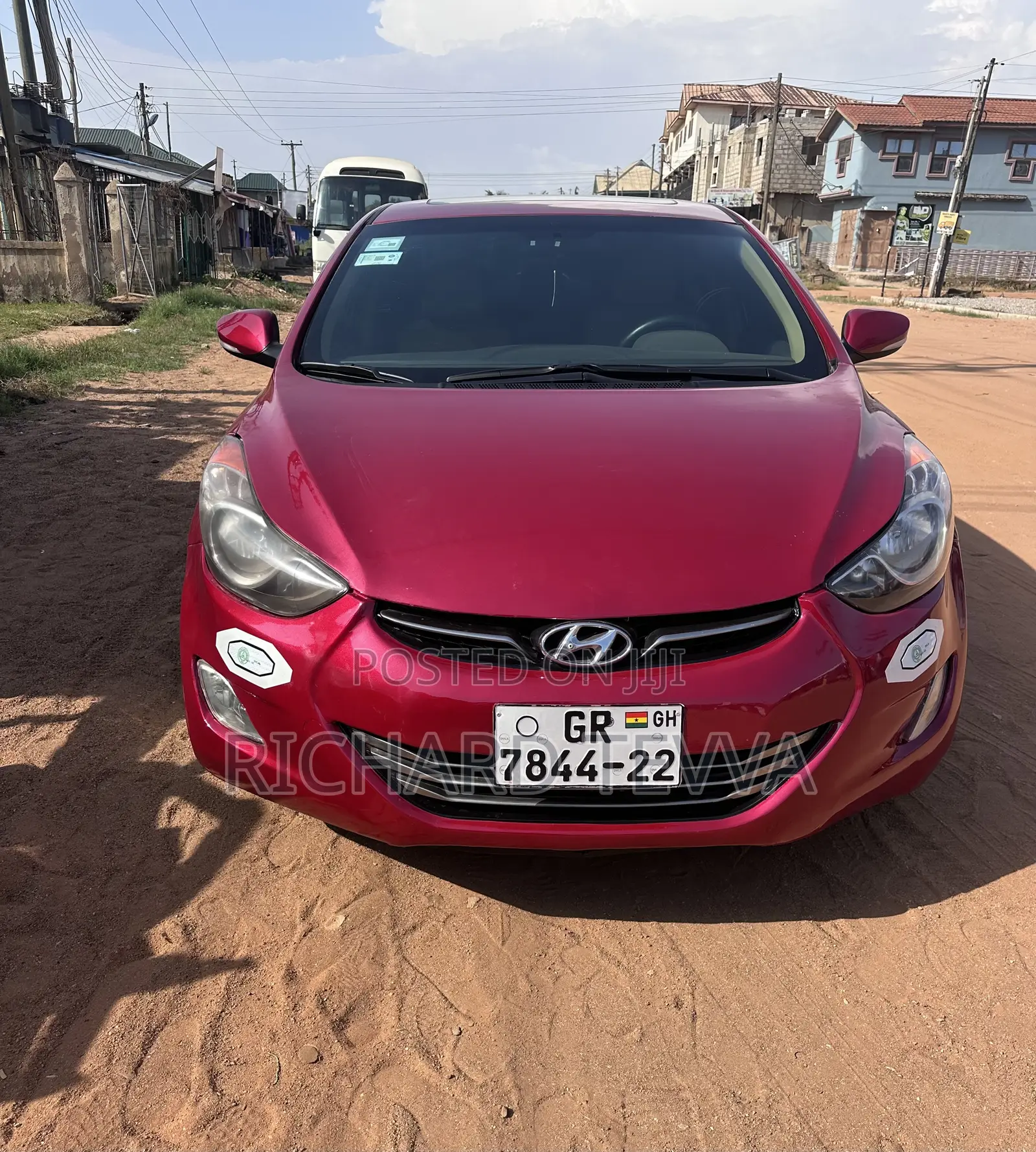 Hyundai Elantra Limited Sedan FWD (1.8L 4cyl 6A) 2013 Red