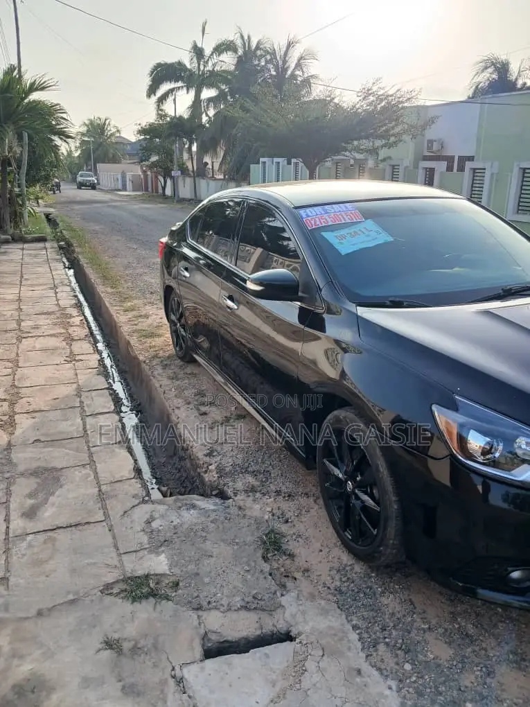 Nissan Sentra S 2018 Black