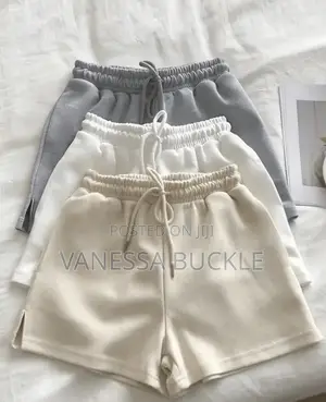 Short Joggers