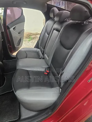 Hyundai Elantra 2014 Red