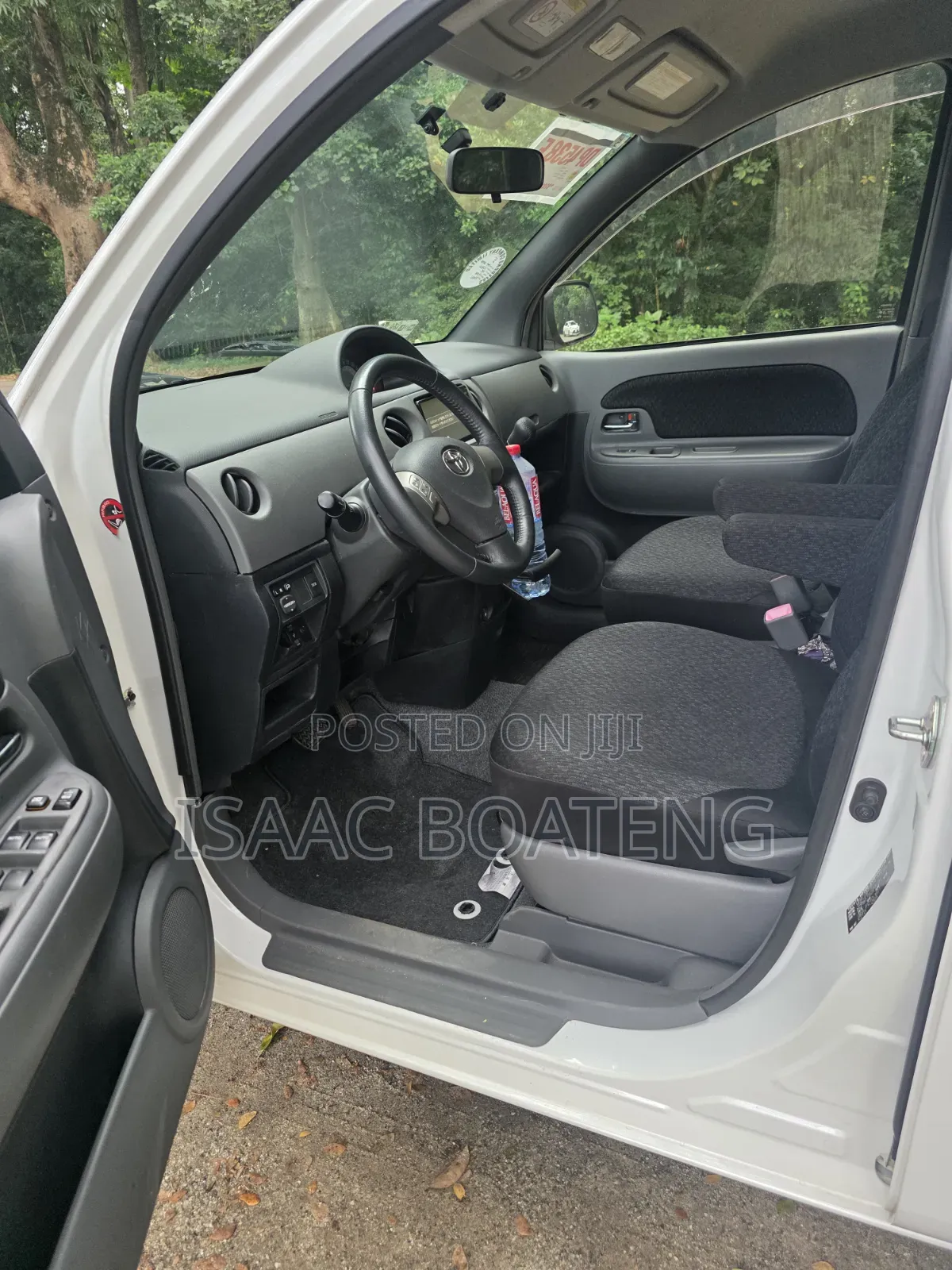 Toyota Sienta 1.5 AWD 2015 White