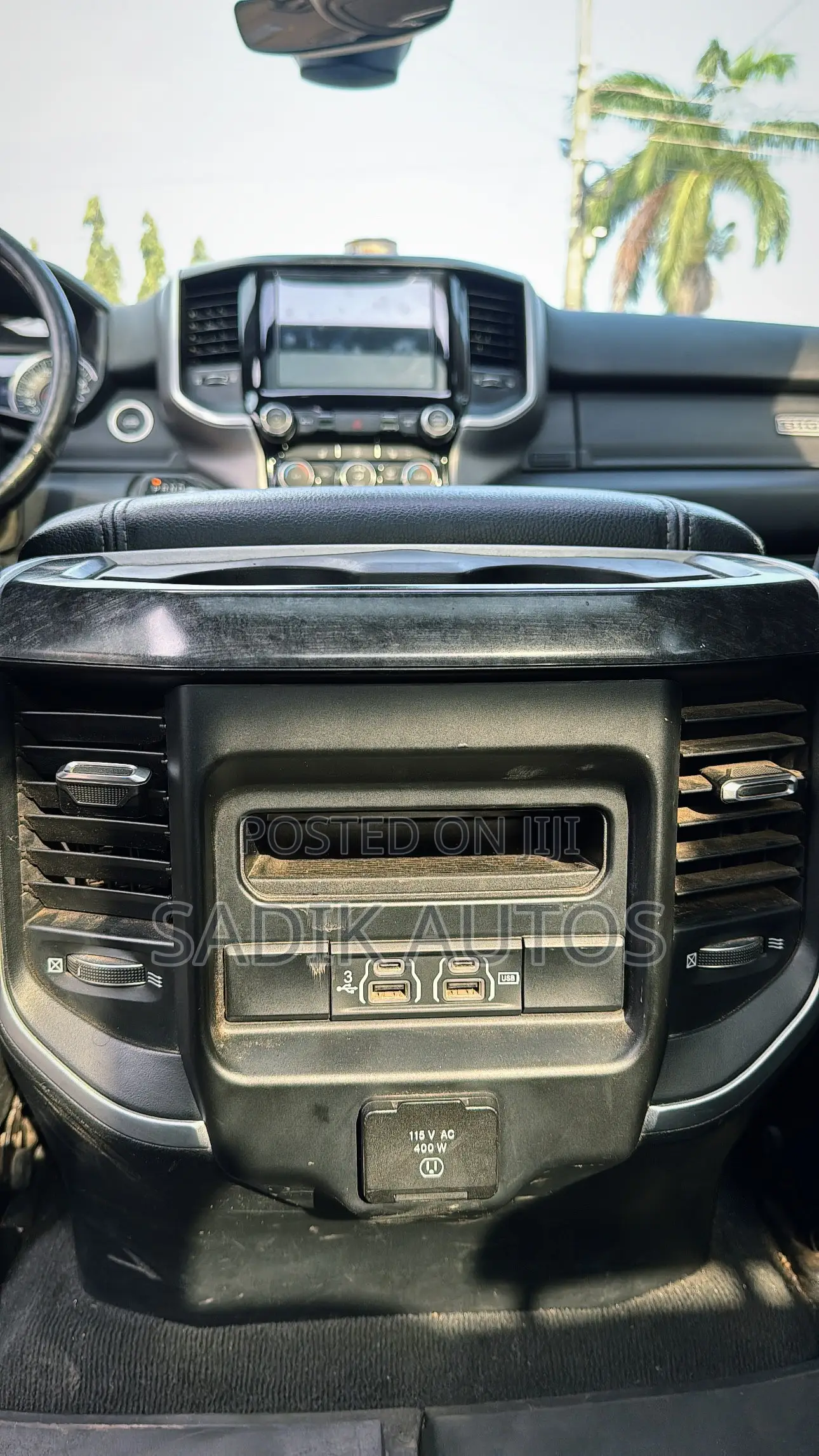 Dodge RAM 1500 3.6 Petrol AWD 2020 Black
