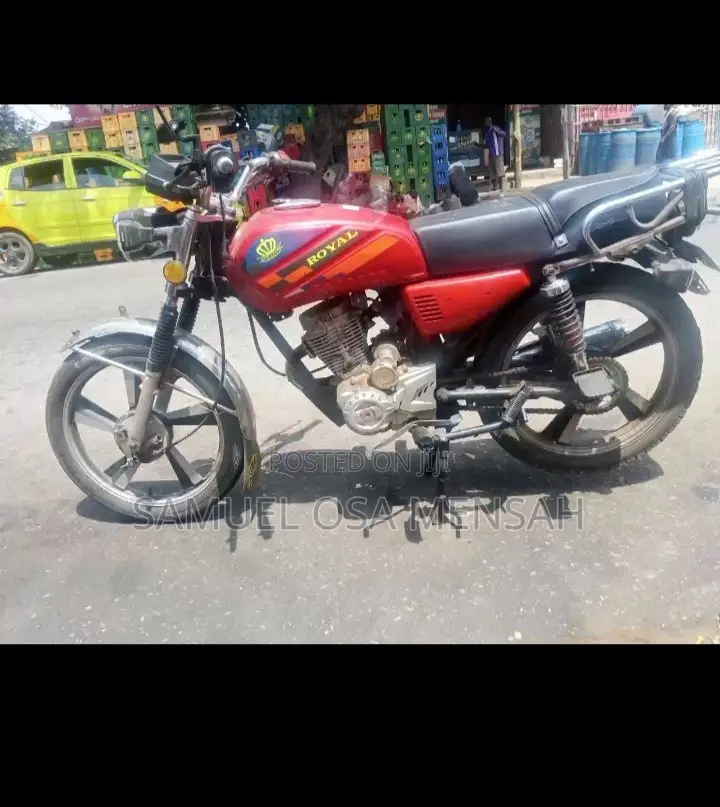 Royal Motorcycle 2022 Red