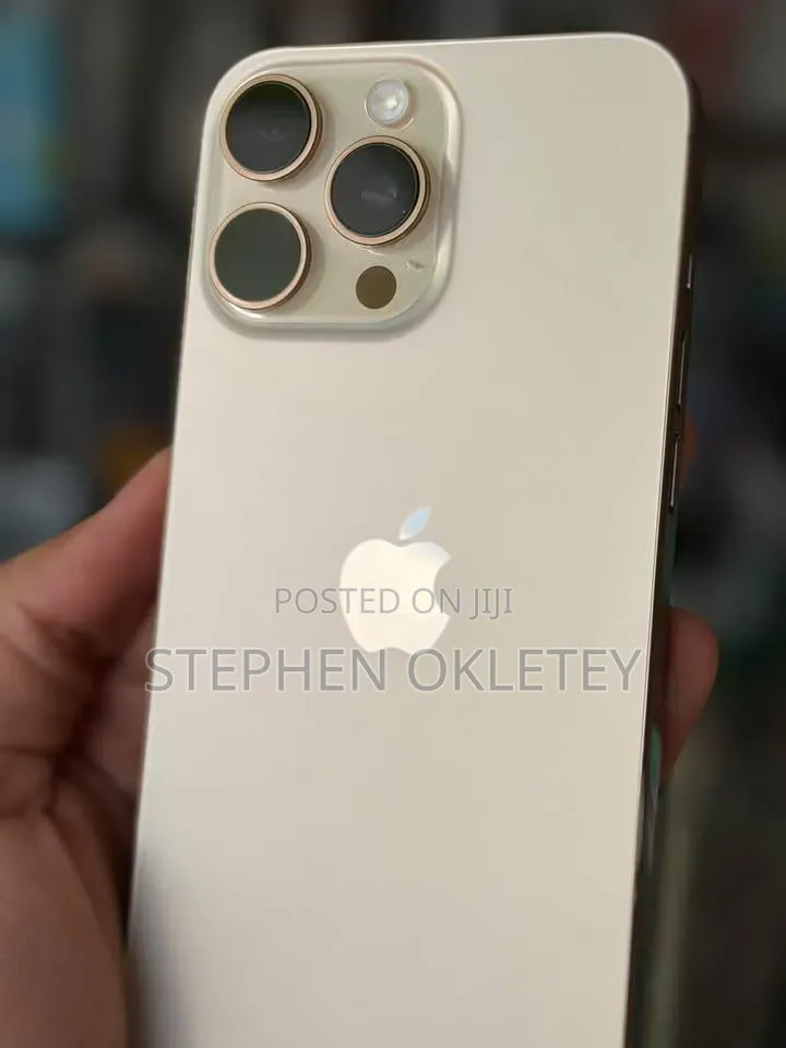 New Apple iPhone 16 Pro Max 256 GB Gold
