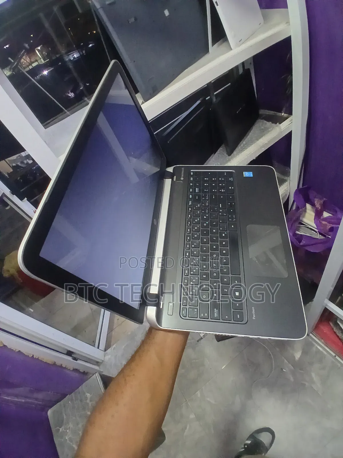 Laptop HP Pavilion 15 8GB Intel Core i5 HDD+SSD 640GB