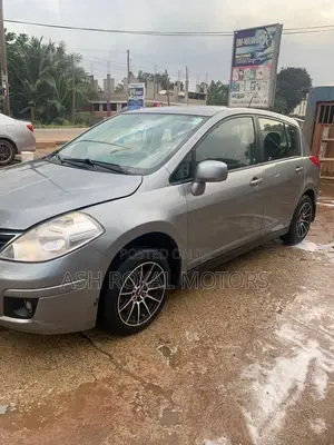 Nissan Versa 2012 Teal