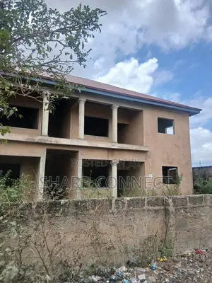 12bdrm House in Kasoa America Down, Adade for sale