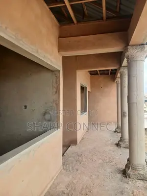 12bdrm House in Kasoa America Down, Adade for sale