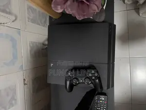 PS4 Standard