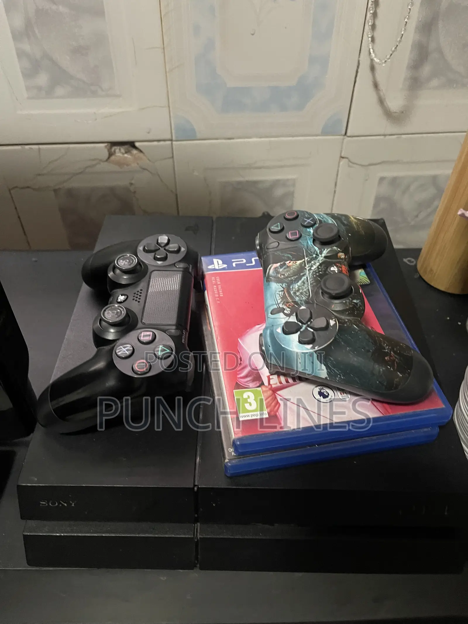 PS4 Standard
