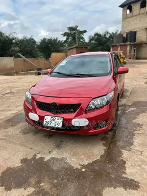 Toyota Corolla Base 4dr Sedan (1.8L 4cyl 5M) 2011 Red