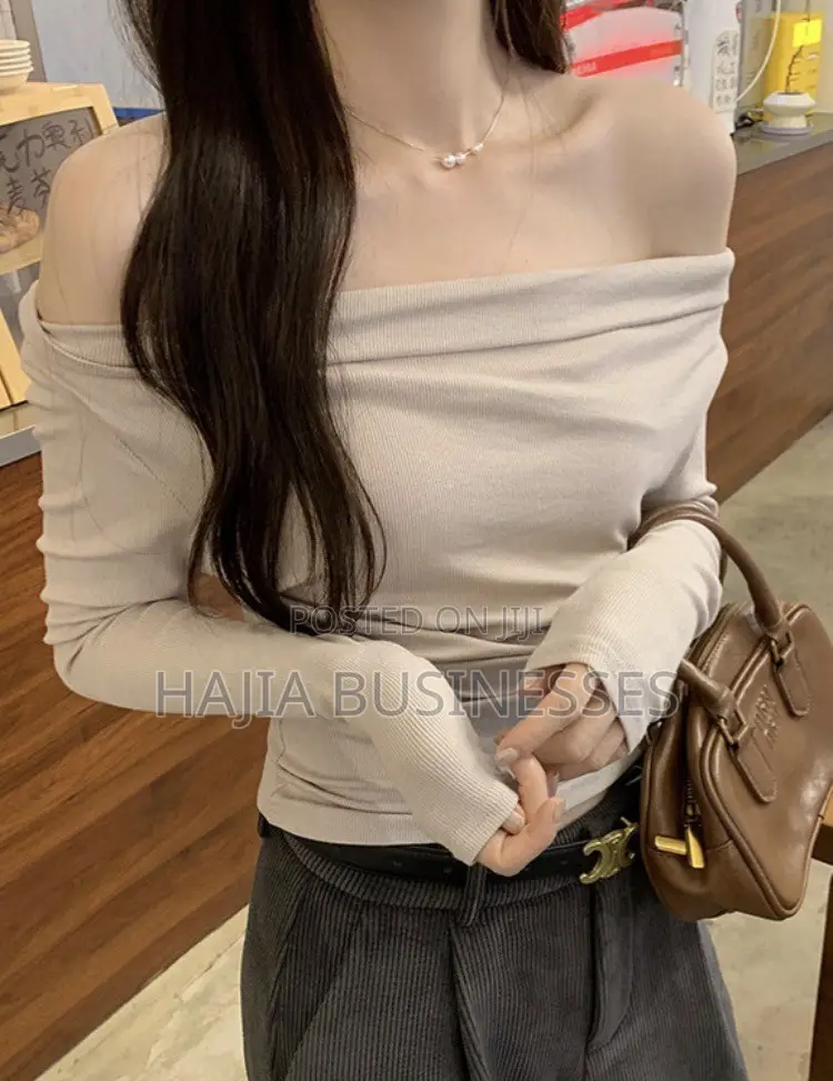3 Style Ladies Top