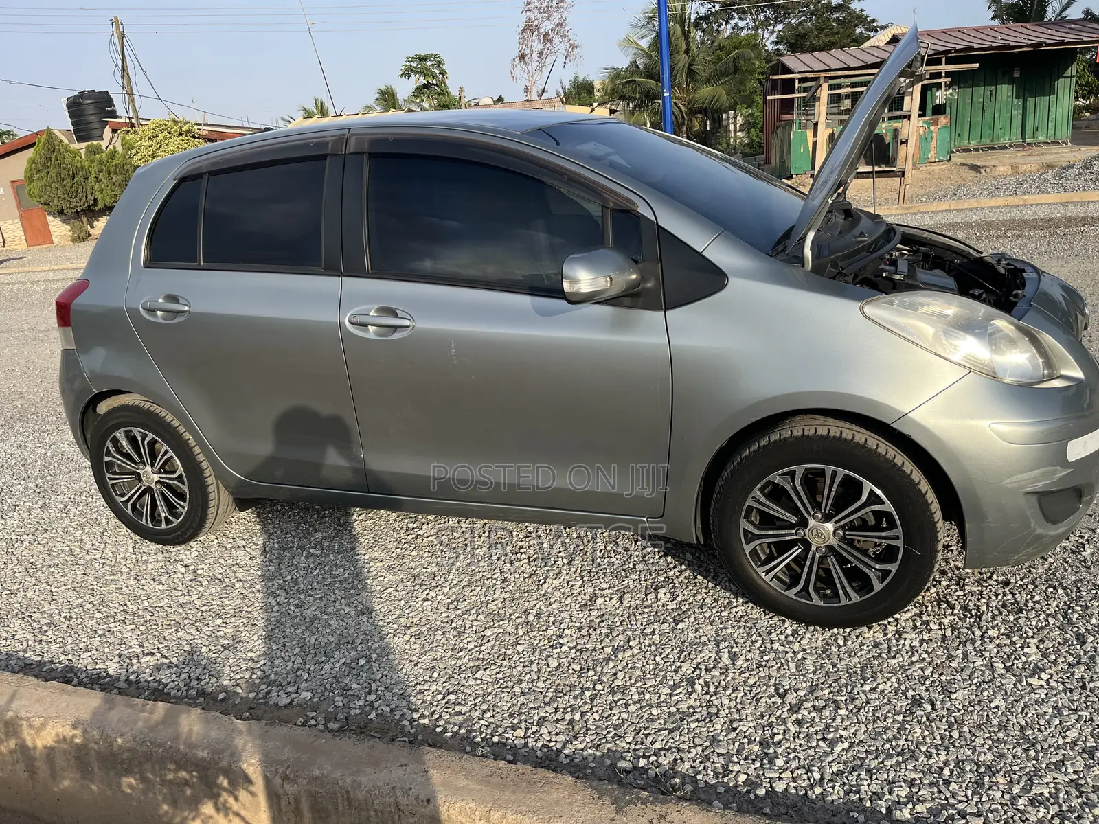 Toyota Vitz 2010 Gray