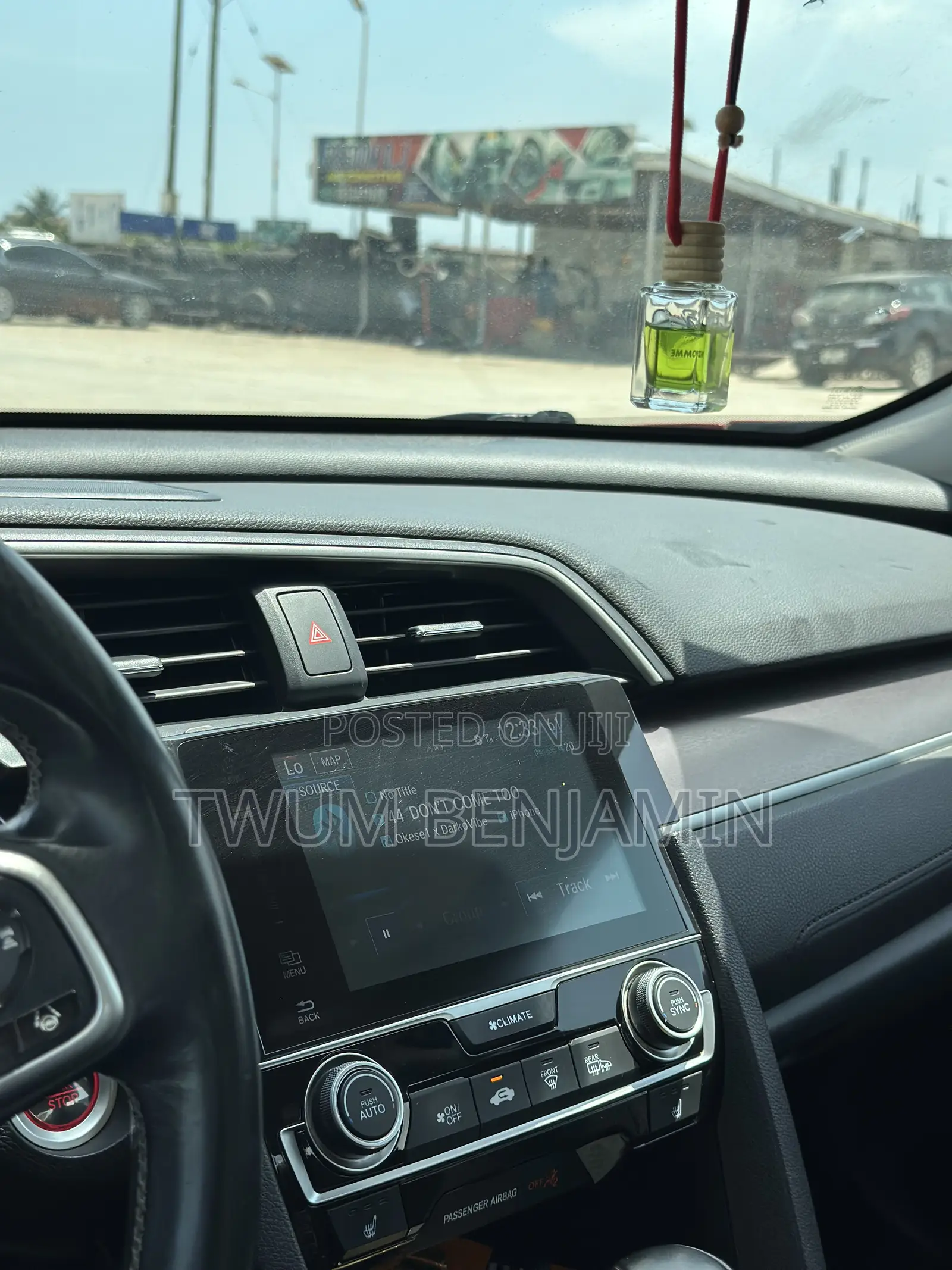 Honda Civic Touring 4dr Sedan (1.5L 4cyl) 2017 Red