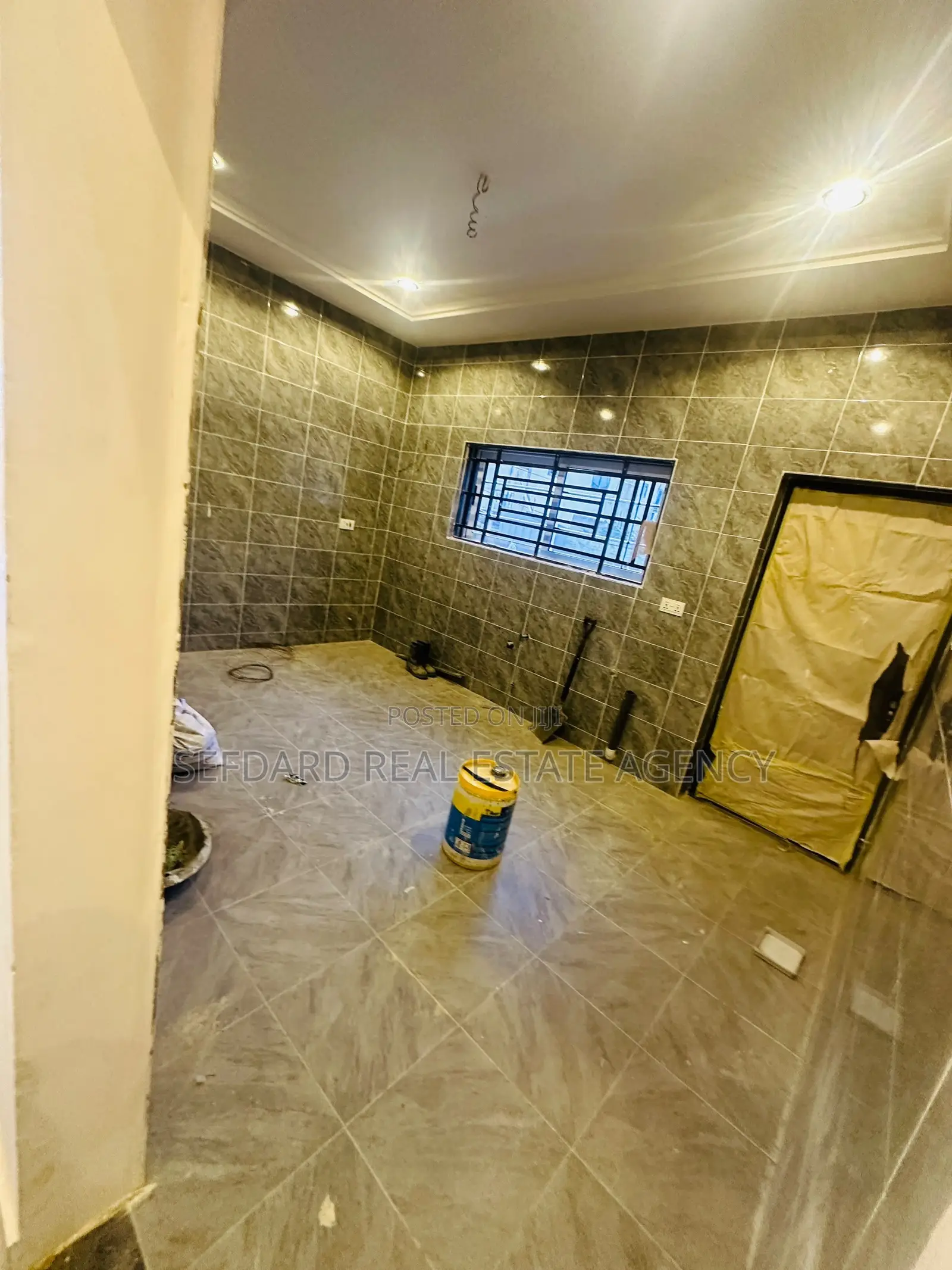 3bdrm House in Sefdard Properties, Amasaman for sale