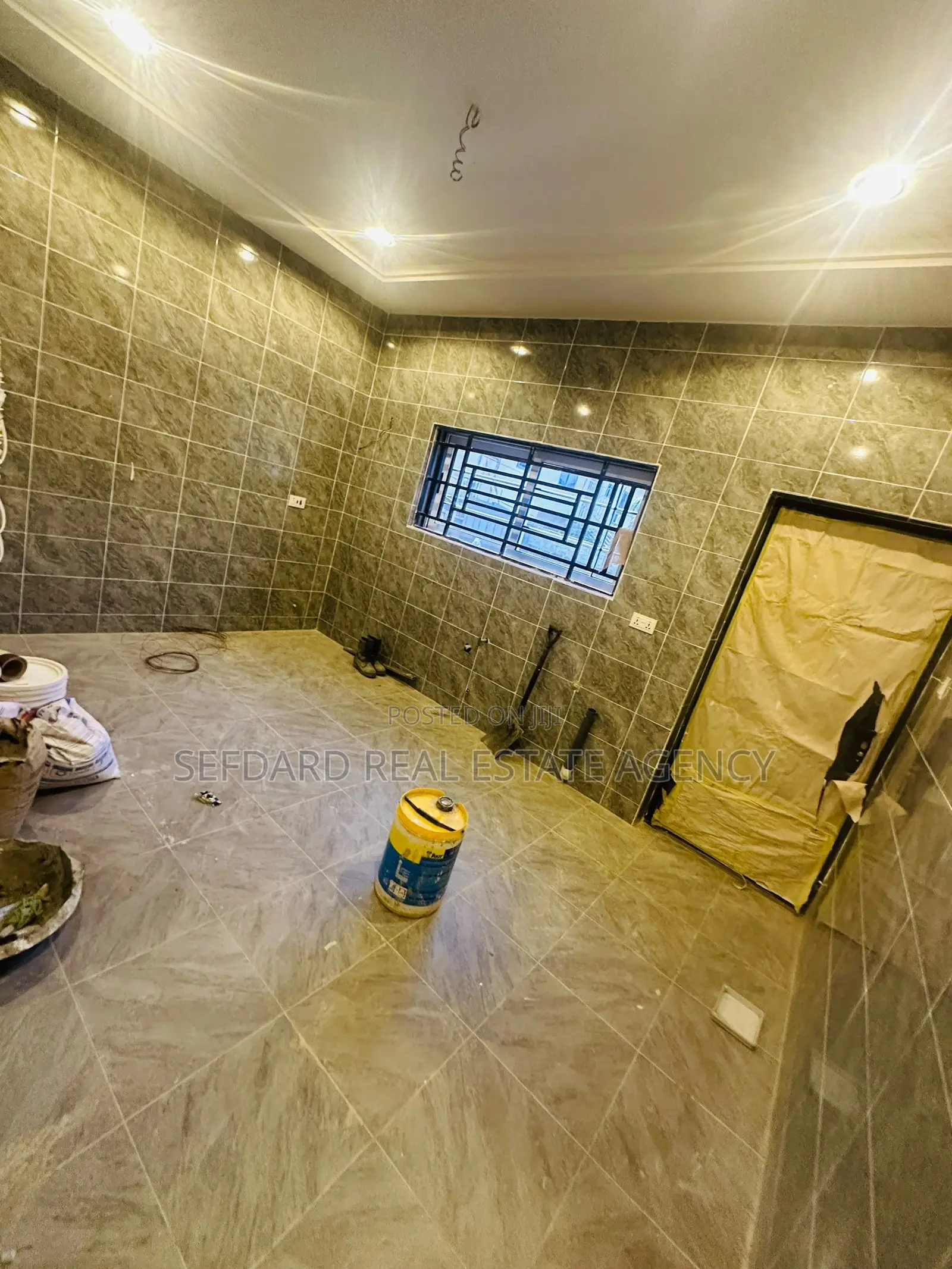 3bdrm House in Sefdard Properties, Amasaman for sale