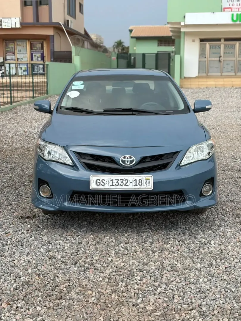 Toyota Corolla LE 4dr Sedan (1.8L 4 cyl 4A) 2009 Gray