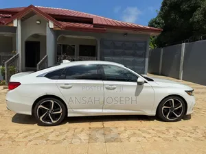 Honda Accord 2019 White