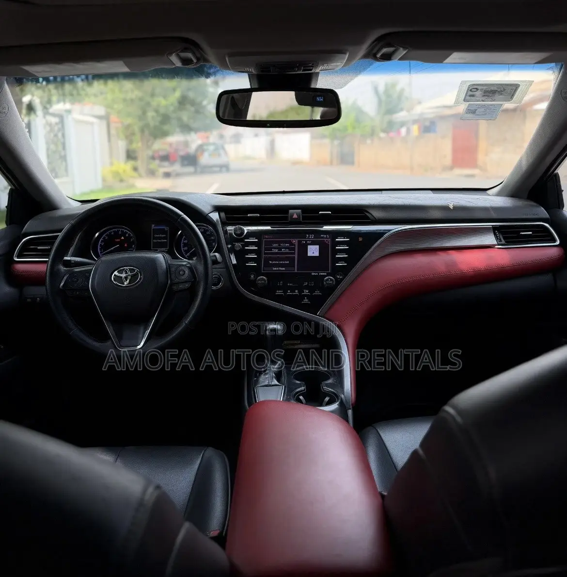 2018 Toyota Camry Capacity