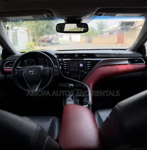 2018 Toyota Camry Capacity