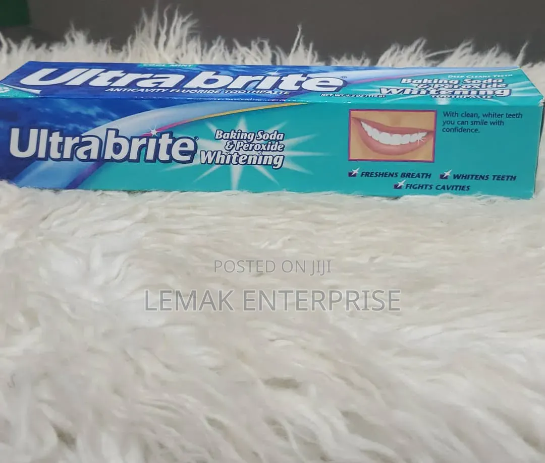 Ultra Brite Baking Soda & Peroxide Whitening Toothpaste